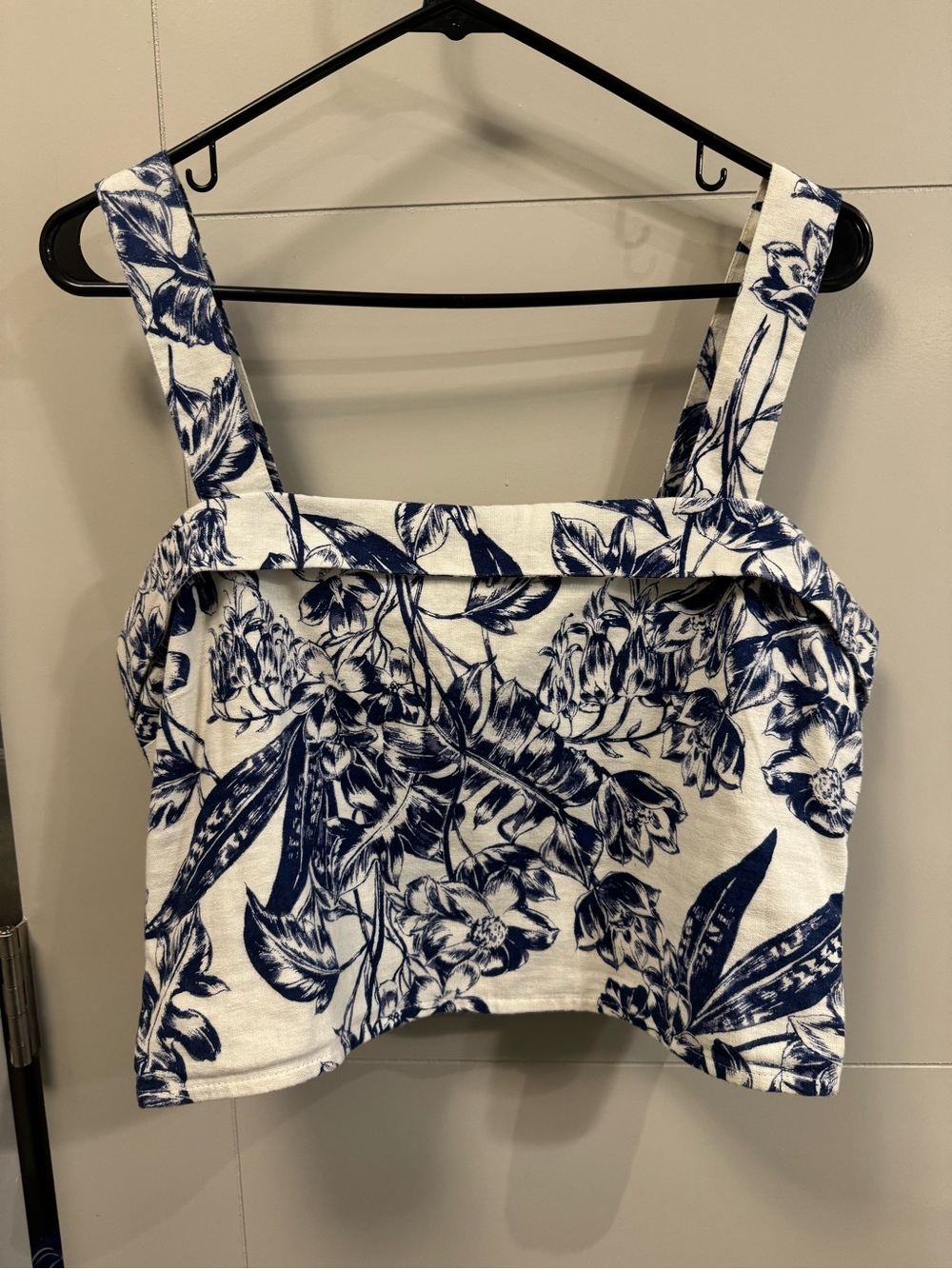 Abercrombie & Fitch Linen-Blend Foldover Set Floral Top